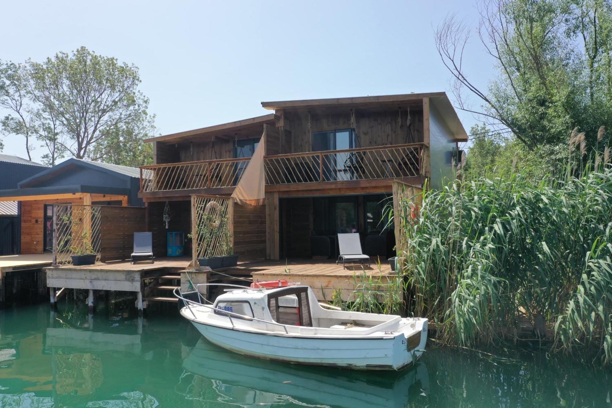 Meris Ulcinj Exterior photo